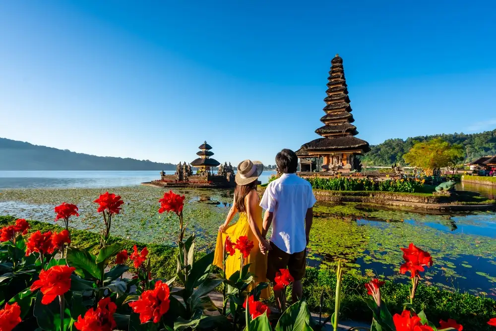Travel to Bali with Hatululi Transport