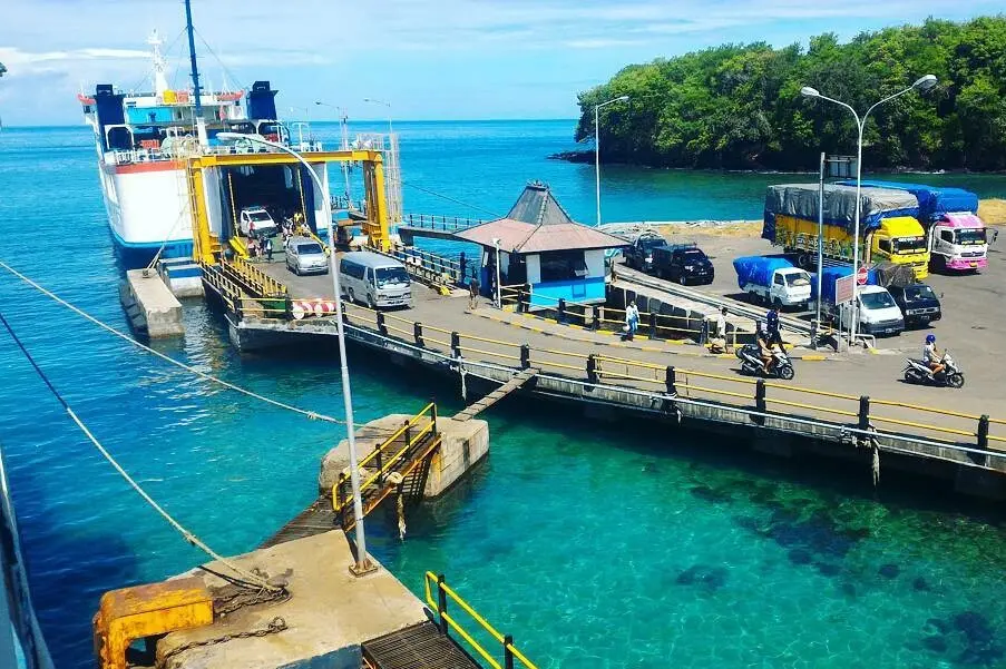 Fast boat harbor transfer Bali